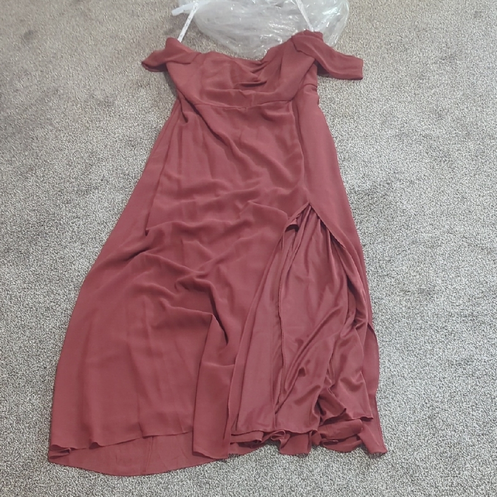 David's Bridal Strapless Dusty Rose Dress